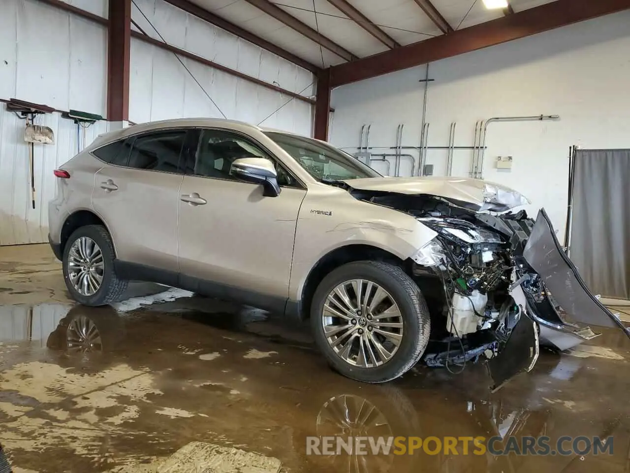 4 Photograph of a damaged car JTEAAAAH6MJ010121 TOYOTA VENZA 2021