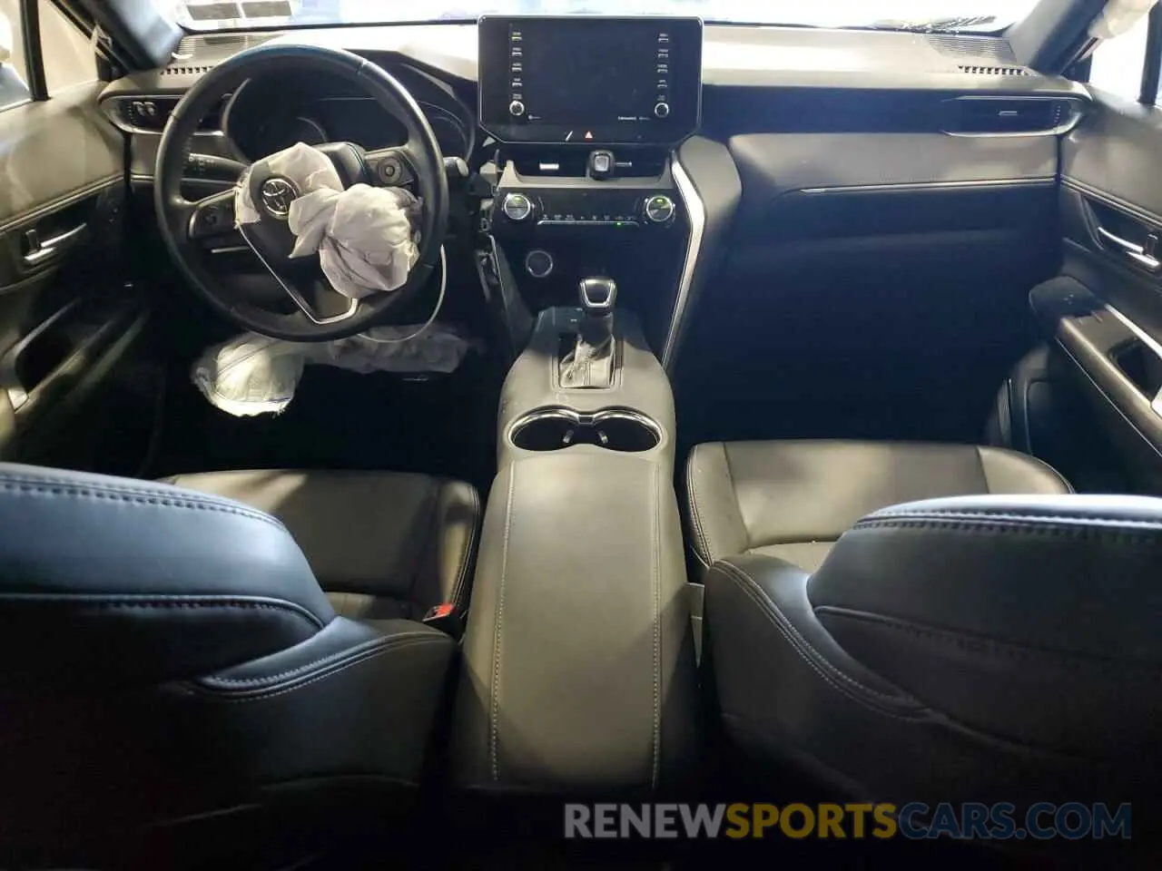 8 Photograph of a damaged car JTEAAAAH6MJ010121 TOYOTA VENZA 2021