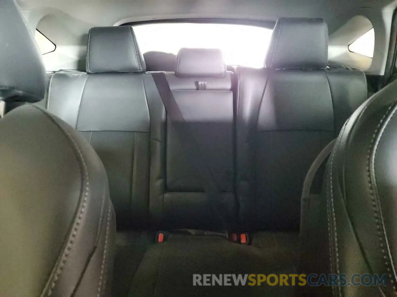 10 Photograph of a damaged car JTEAAAAH6MJ021300 TOYOTA VENZA 2021