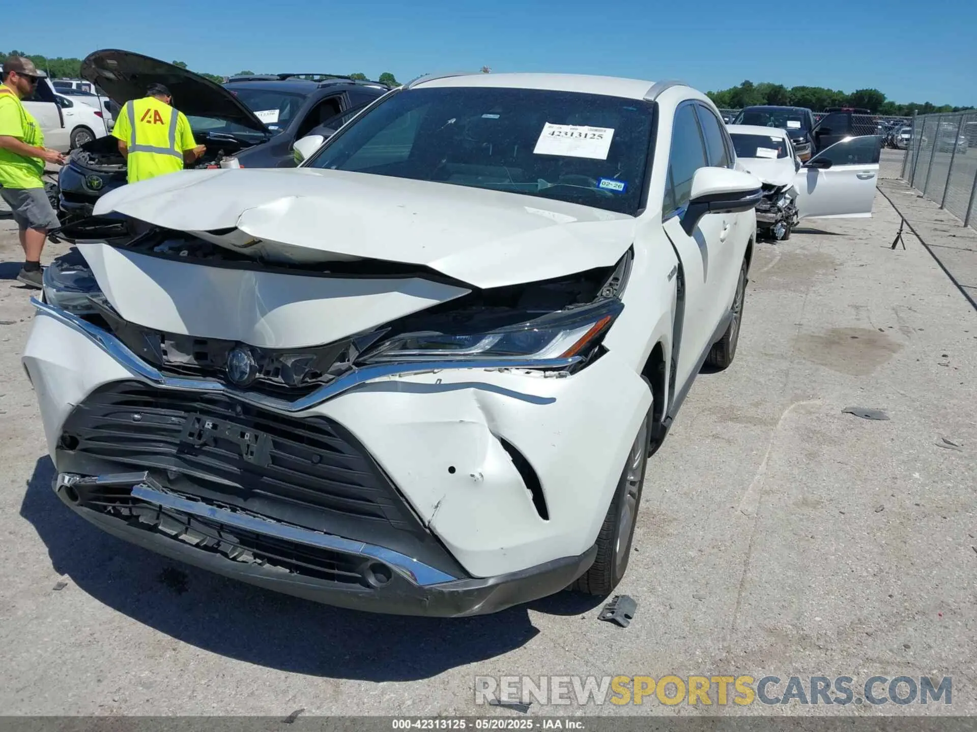 2 Photograph of a damaged car JTEAAAAH6MJ037769 TOYOTA VENZA 2021