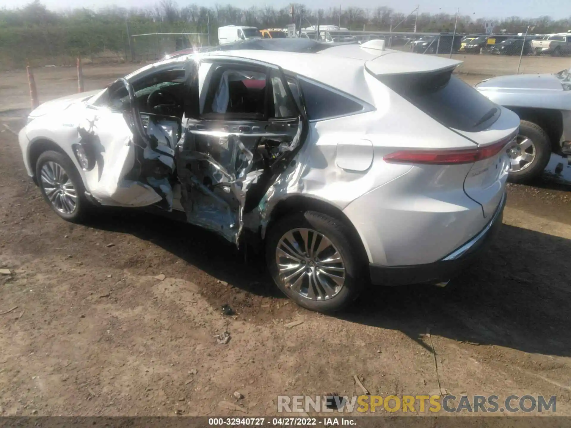 3 Photograph of a damaged car JTEAAAAH6MJ062607 TOYOTA VENZA 2021