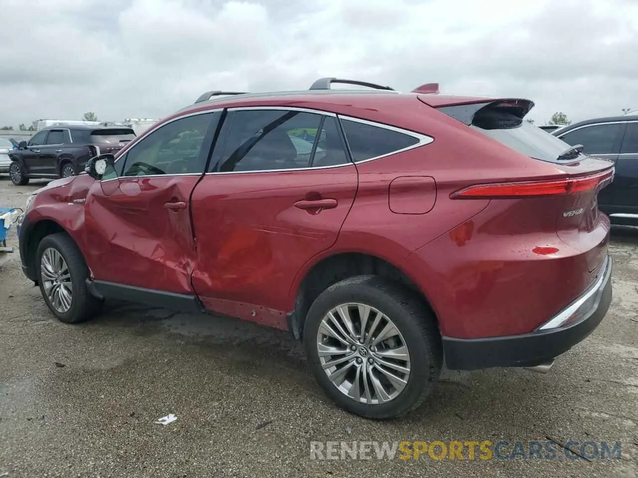 2 Photograph of a damaged car JTEAAAAH6MJ078290 TOYOTA VENZA 2021