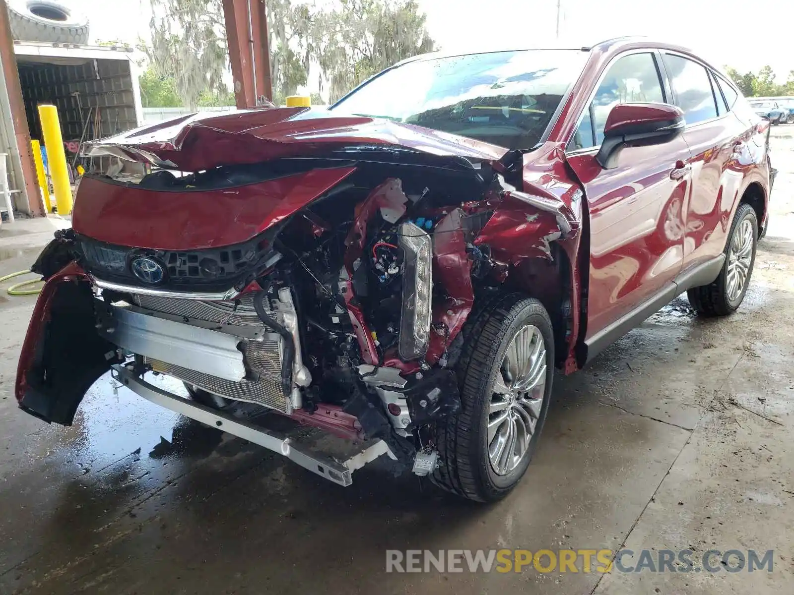 2 Photograph of a damaged car JTEAAAAH7MJ045668 TOYOTA VENZA 2021