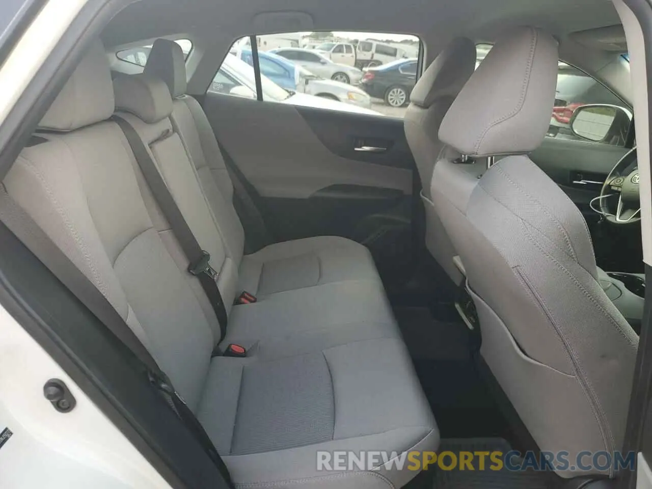11 Photograph of a damaged car JTEAAAAH7MJ050272 TOYOTA VENZA 2021