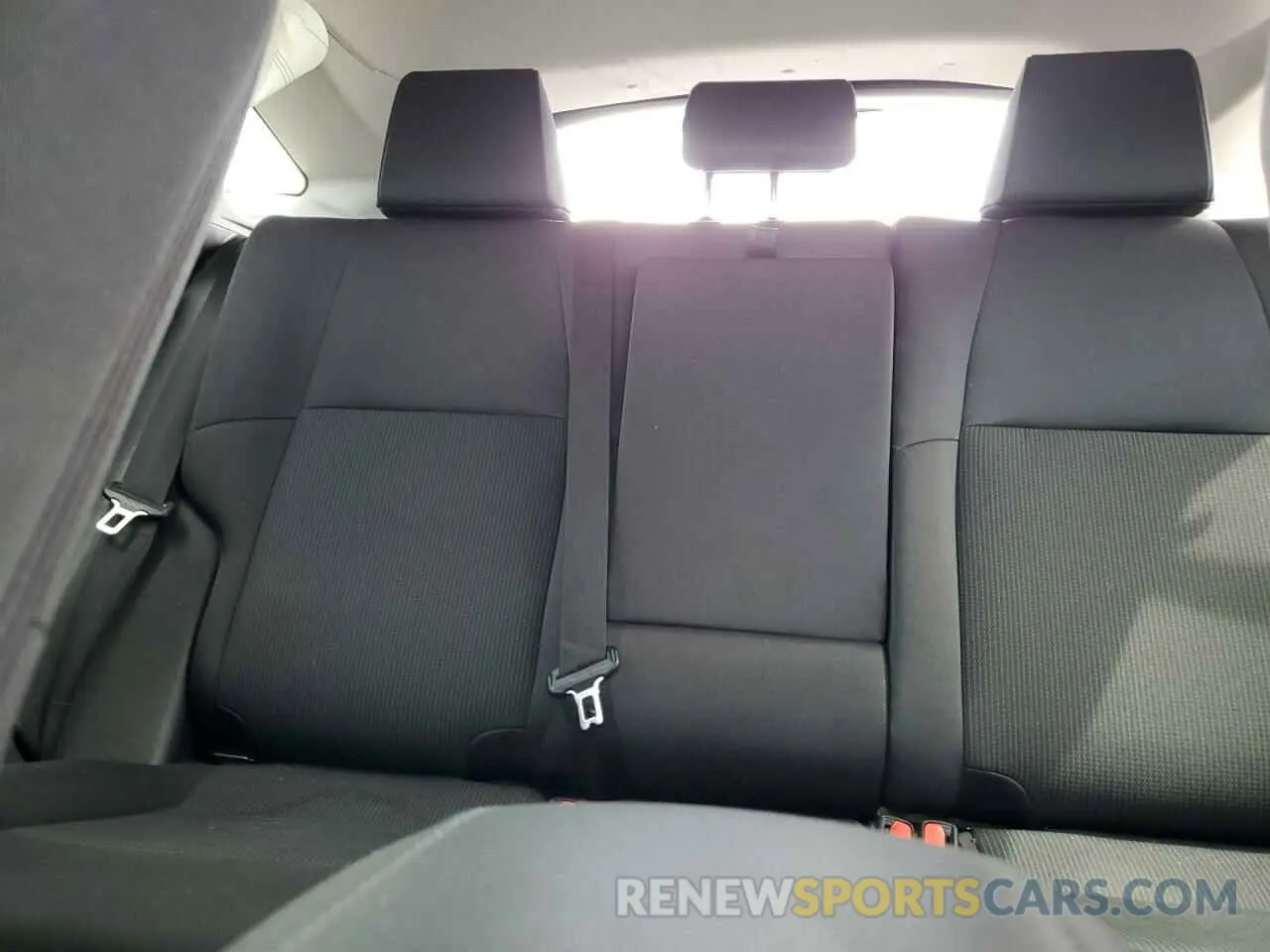 10 Photograph of a damaged car JTEAAAAH7MJ050692 TOYOTA VENZA 2021