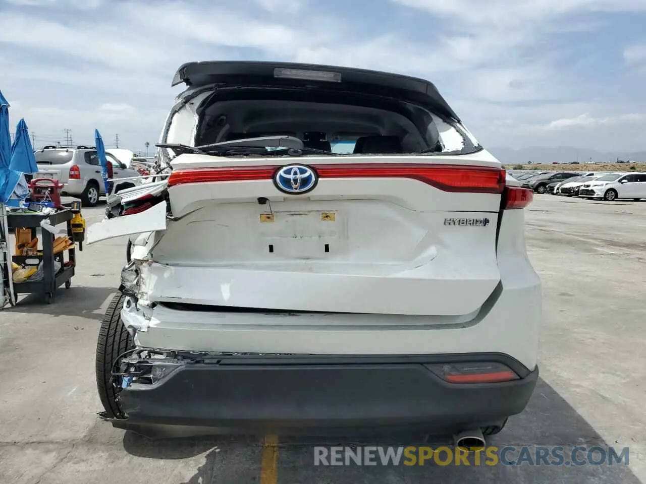 6 Photograph of a damaged car JTEAAAAH7MJ050692 TOYOTA VENZA 2021