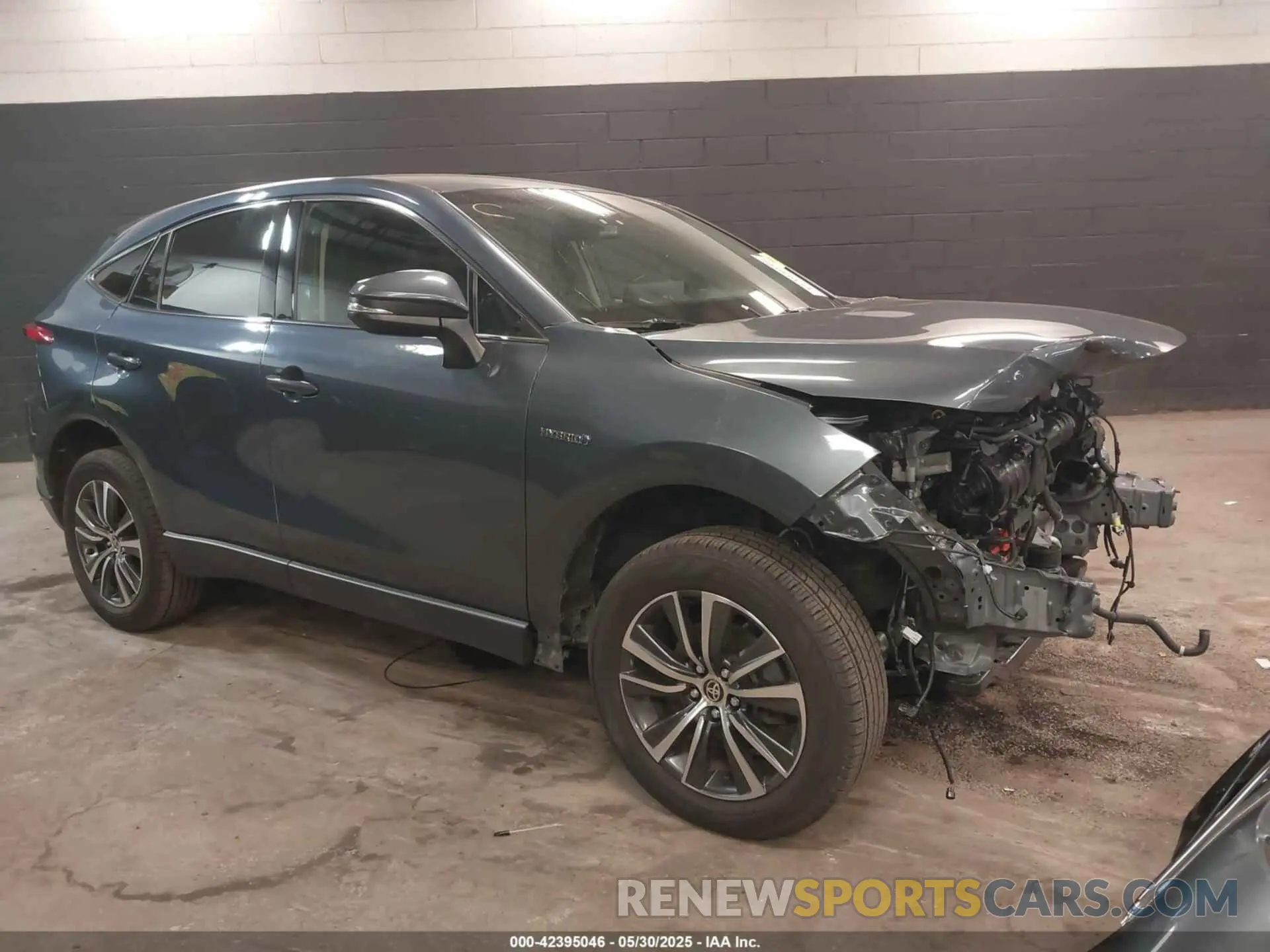 1 Photograph of a damaged car JTEAAAAH7MJ053124 TOYOTA VENZA 2021