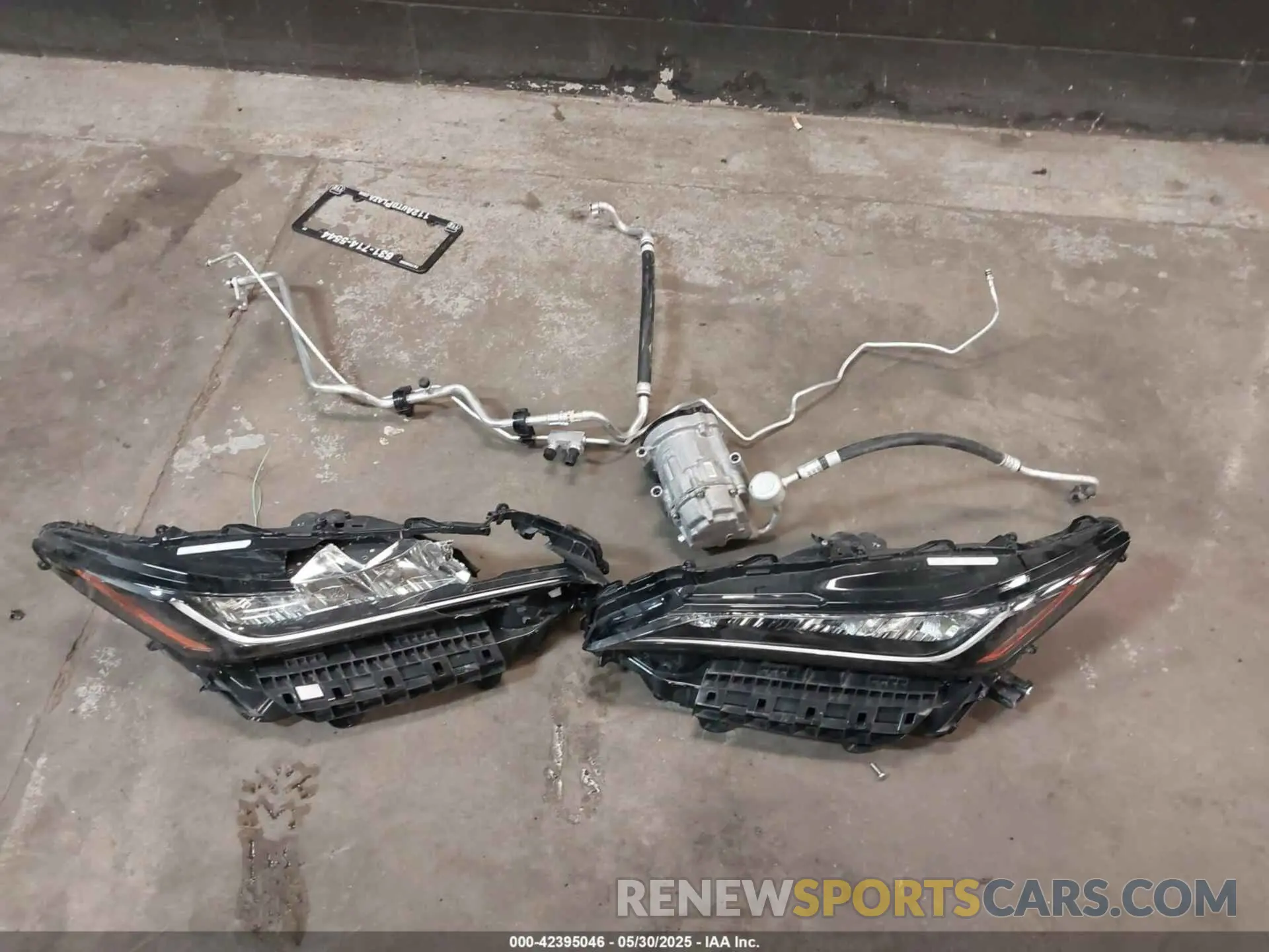 12 Photograph of a damaged car JTEAAAAH7MJ053124 TOYOTA VENZA 2021