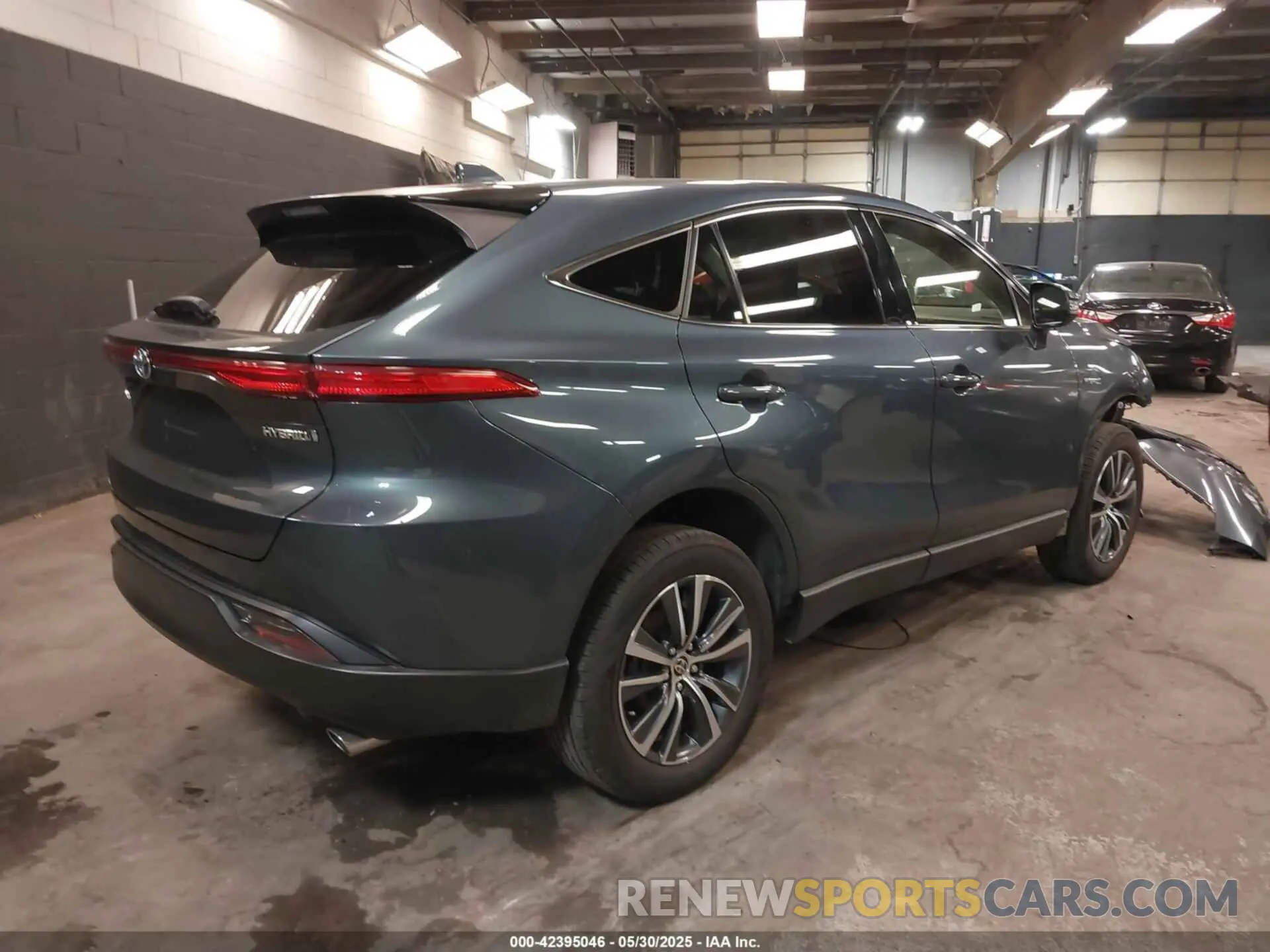 4 Photograph of a damaged car JTEAAAAH7MJ053124 TOYOTA VENZA 2021