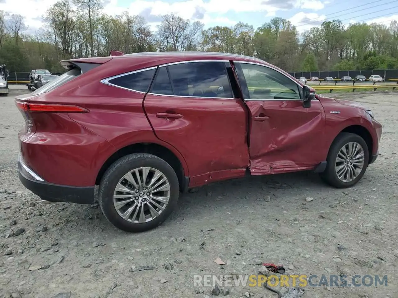 3 Photograph of a damaged car JTEAAAAH7MJ085779 TOYOTA VENZA 2021