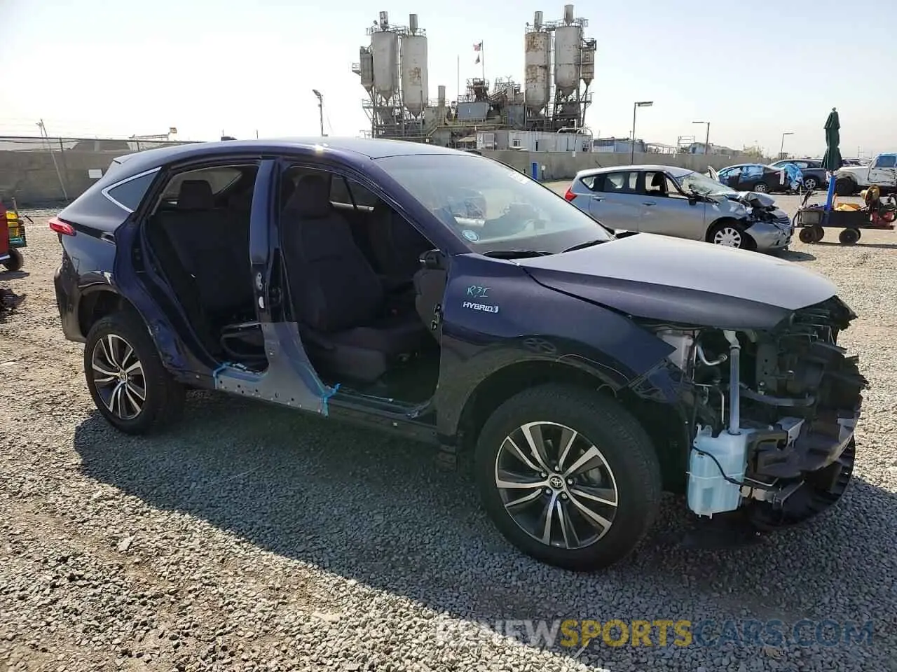 4 Photograph of a damaged car JTEAAAAH8MJ011951 TOYOTA VENZA 2021