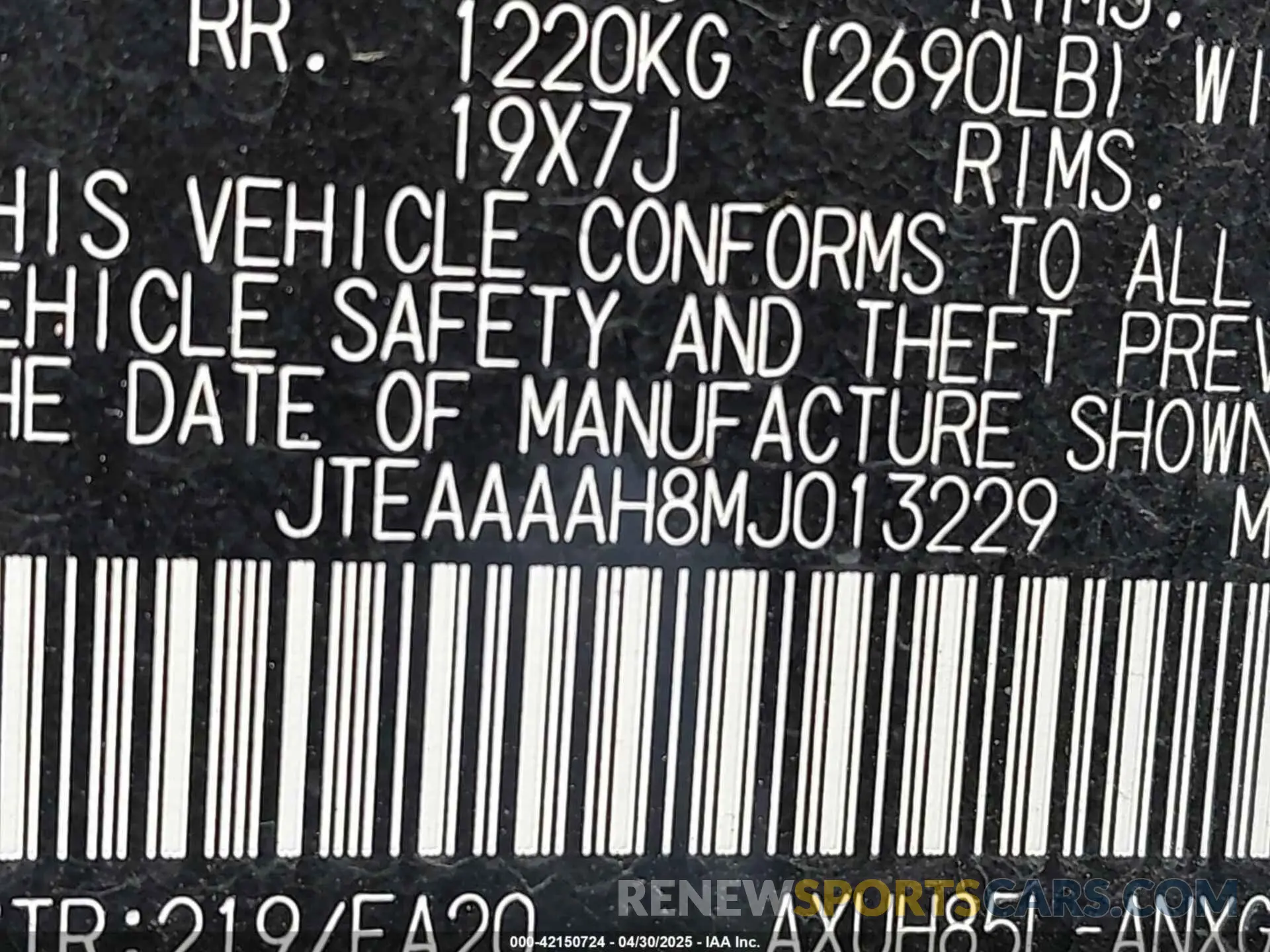 9 Photograph of a damaged car JTEAAAAH8MJ013229 TOYOTA VENZA 2021