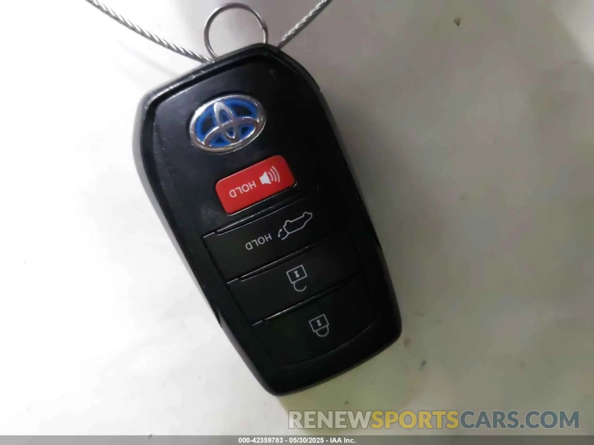 11 Photograph of a damaged car JTEAAAAH8MJ022884 TOYOTA VENZA 2021