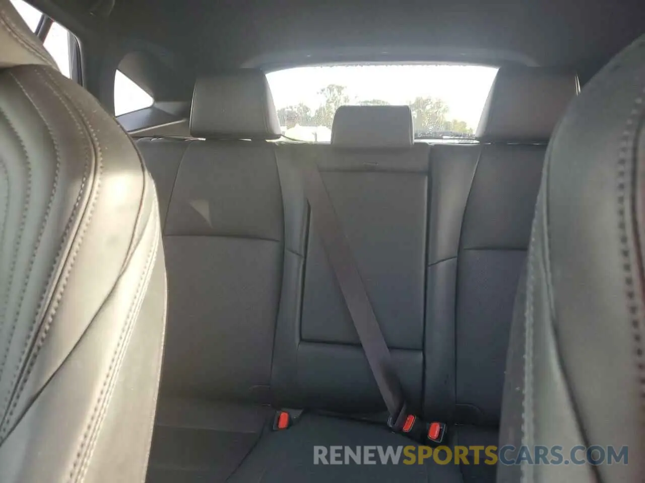 10 Photograph of a damaged car JTEAAAAH8MJ028670 TOYOTA VENZA 2021