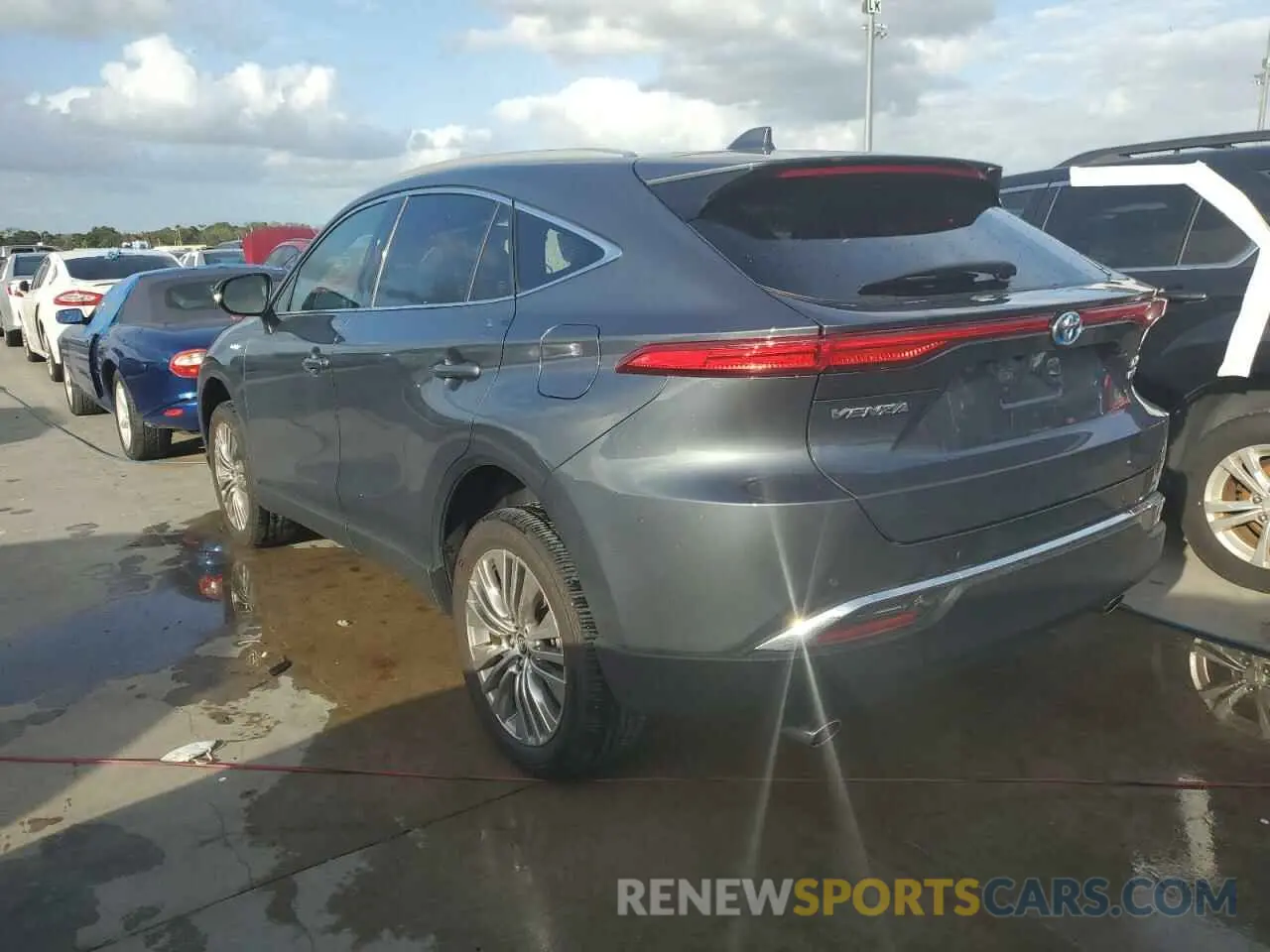 2 Photograph of a damaged car JTEAAAAH8MJ028670 TOYOTA VENZA 2021