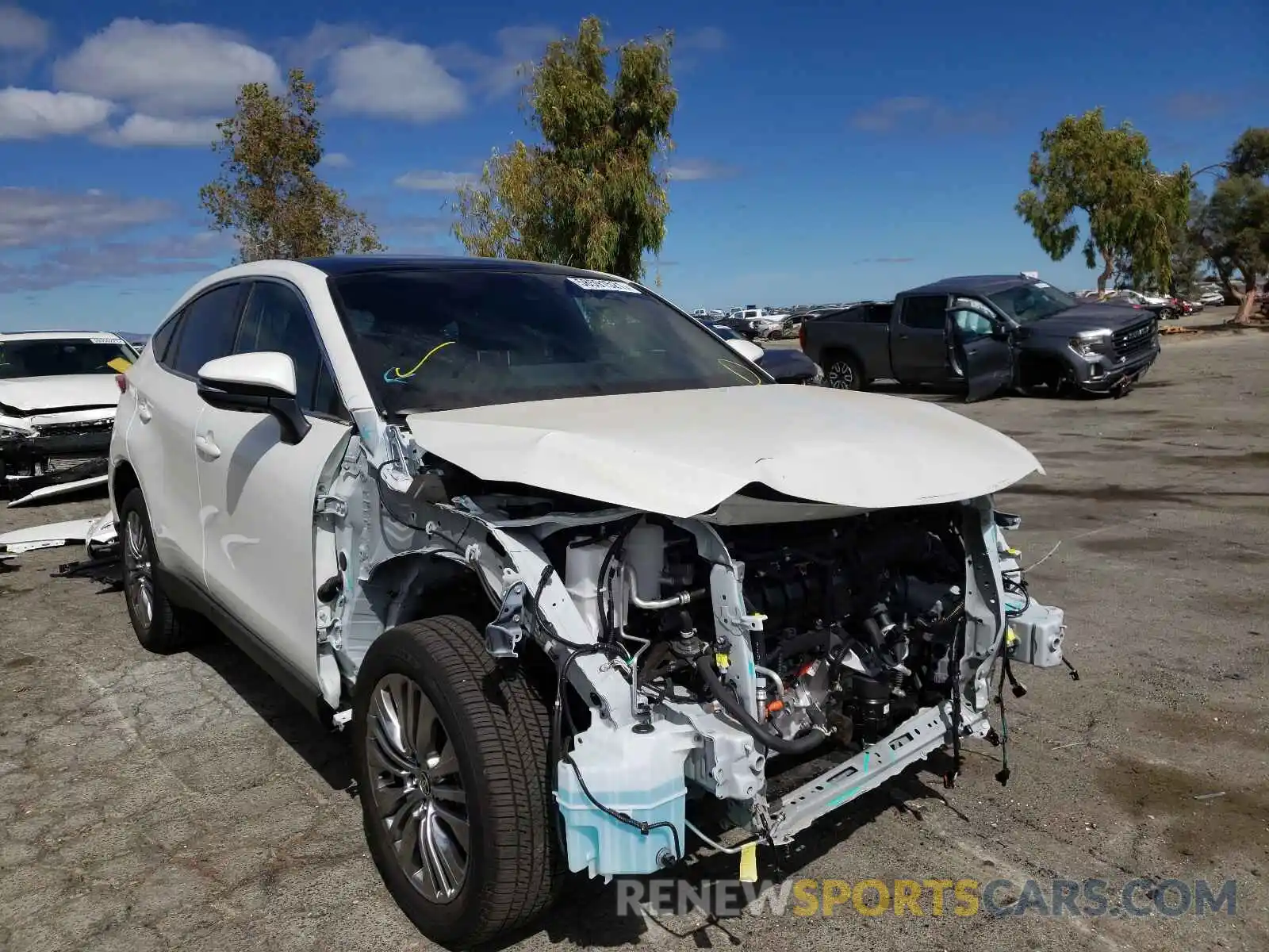 1 Photograph of a damaged car JTEAAAAH8MJ048661 TOYOTA VENZA 2021