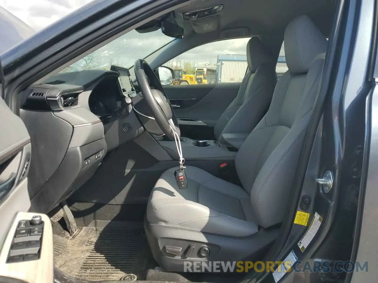 7 Photograph of a damaged car JTEAAAAH8MJ066190 TOYOTA VENZA 2021