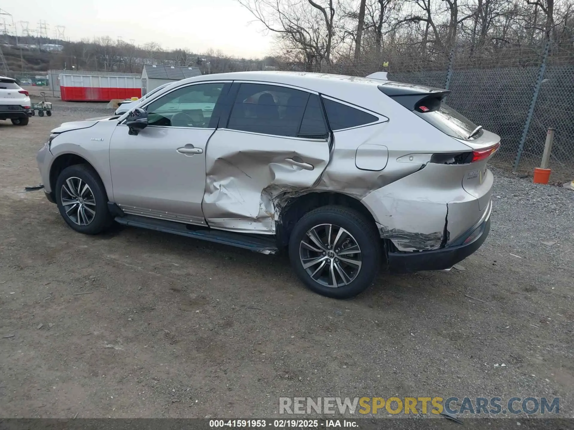 3 Photograph of a damaged car JTEAAAAH8MJ076007 TOYOTA VENZA 2021