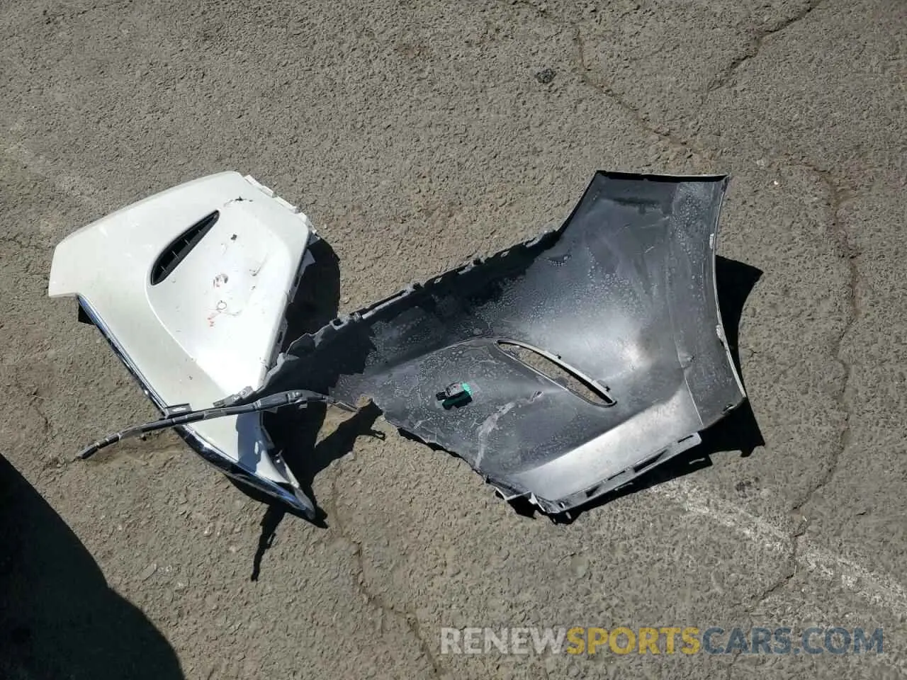13 Photograph of a damaged car JTEAAAAH8MJ083815 TOYOTA VENZA 2021