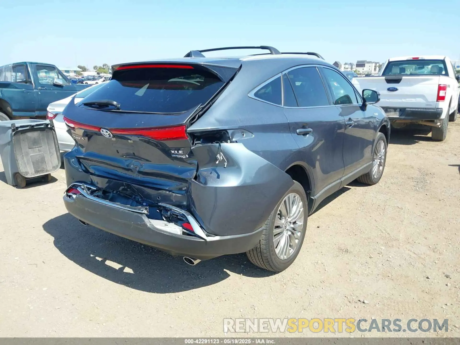 4 Photograph of a damaged car JTEAAAAH9MJ000411 TOYOTA VENZA 2021