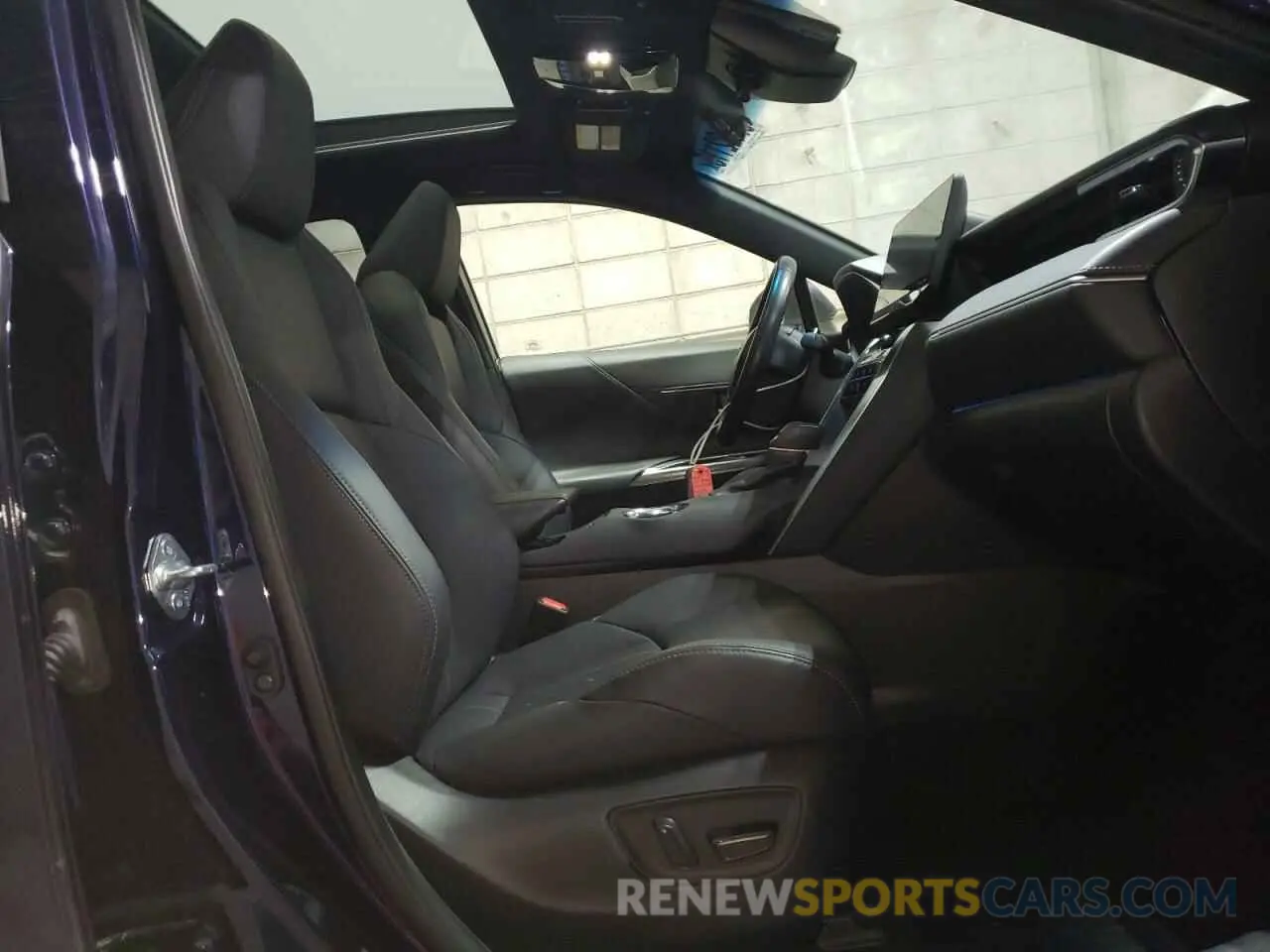 7 Photograph of a damaged car JTEAAAAH9MJ019668 TOYOTA VENZA 2021