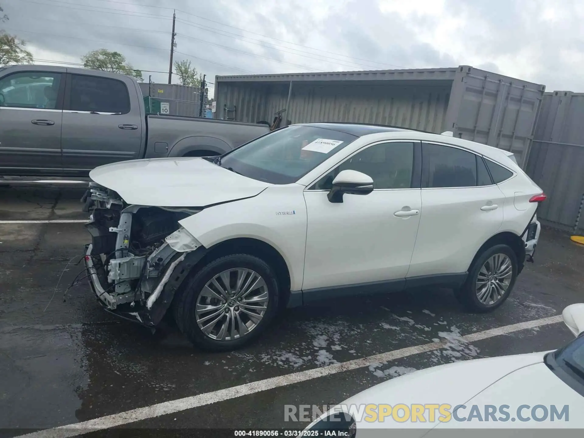 15 Photograph of a damaged car JTEAAAAH9MJ025535 TOYOTA VENZA 2021
