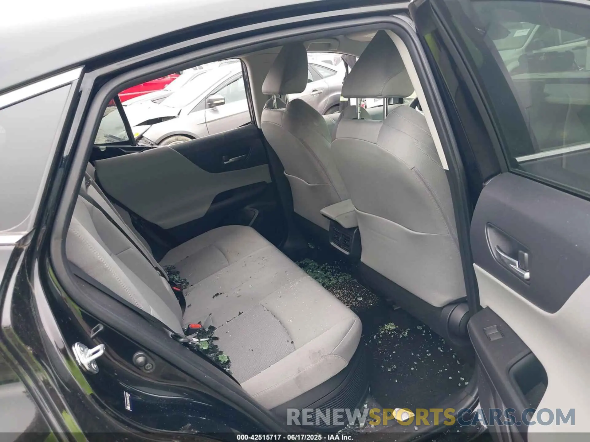 8 Photograph of a damaged car JTEAAAAH9MJ034509 TOYOTA VENZA 2021