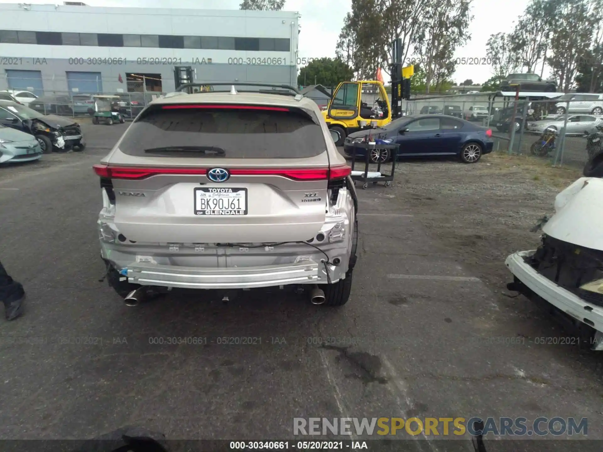 6 Photograph of a damaged car JTEAAAAH9MJ035742 TOYOTA VENZA 2021