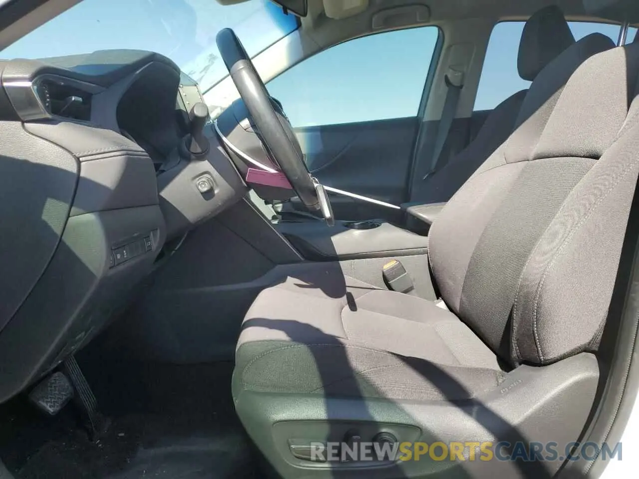 7 Photograph of a damaged car JTEAAAAH9MJ048720 TOYOTA VENZA 2021