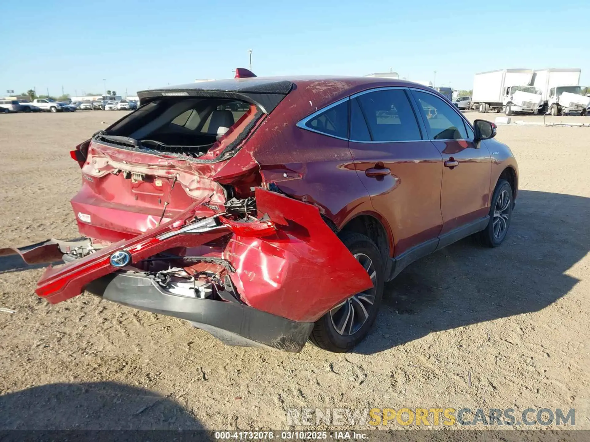 4 Photograph of a damaged car JTEAAAAH9MJ049365 TOYOTA VENZA 2021