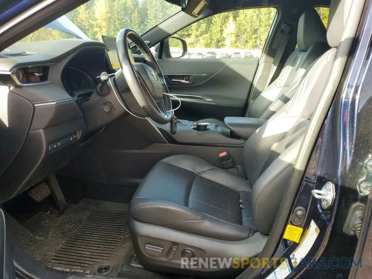 7 Photograph of a damaged car JTEAAAAHXMJ001955 TOYOTA VENZA 2021