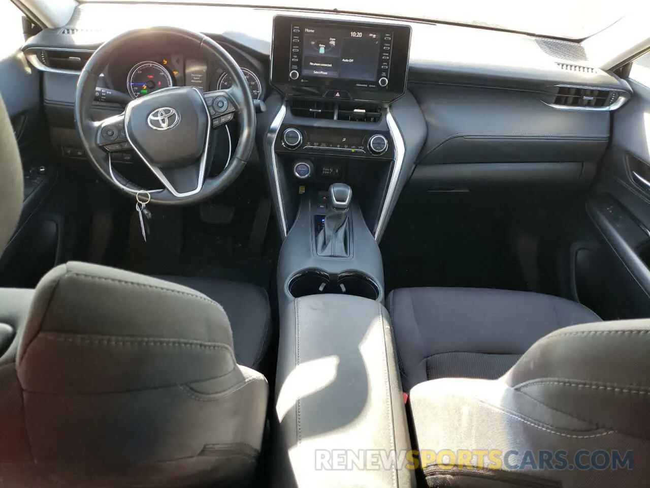 8 Photograph of a damaged car JTEAAAAHXMJ002135 TOYOTA VENZA 2021