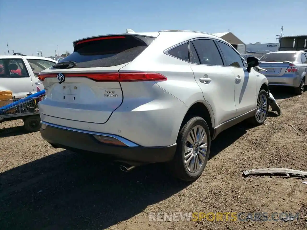 4 Photograph of a damaged car JTEAAAAHXMJ005309 TOYOTA VENZA 2021