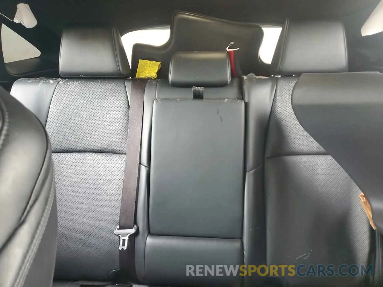10 Photograph of a damaged car JTEAAAAHXMJ008386 TOYOTA VENZA 2021