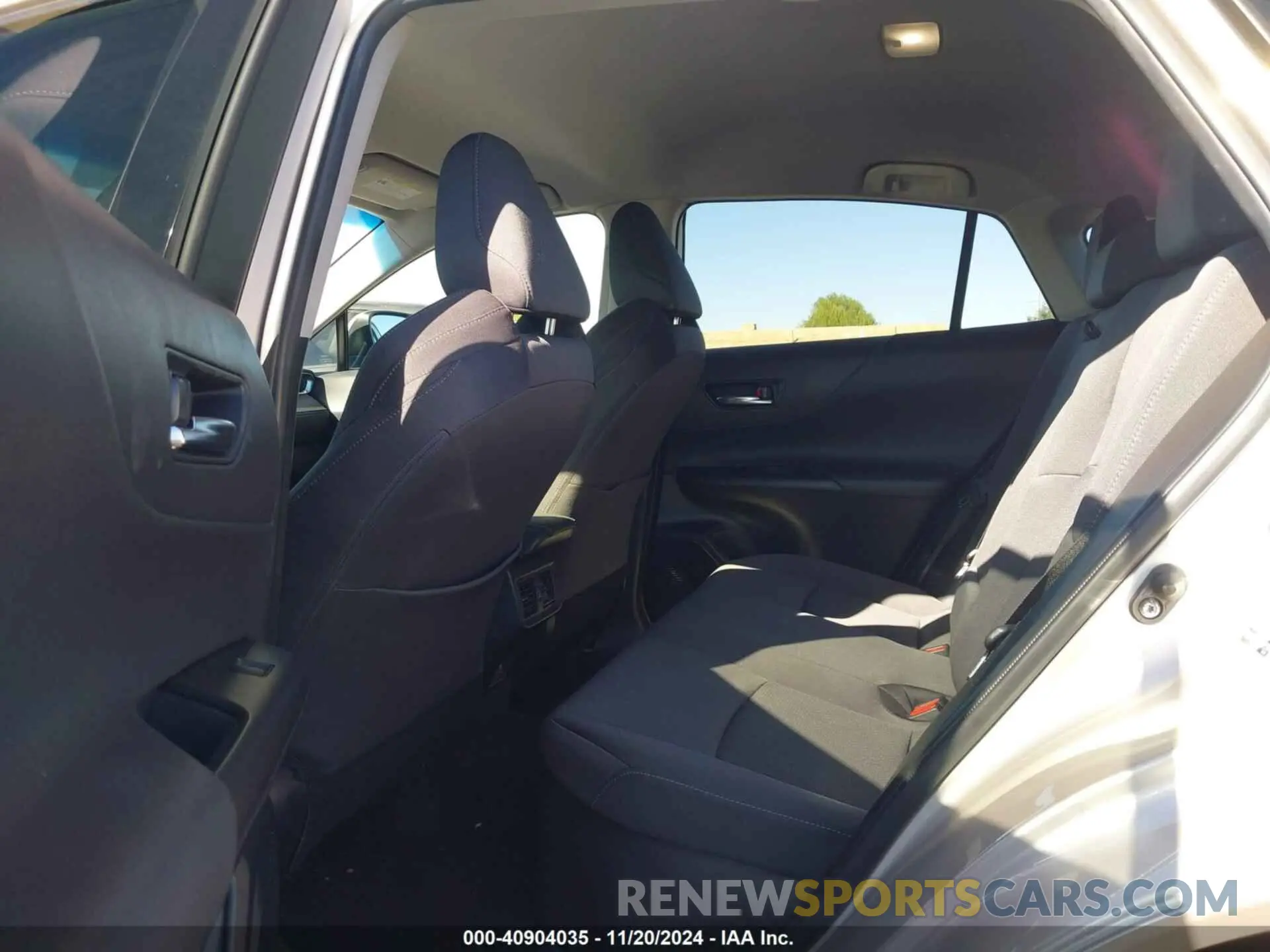 8 Photograph of a damaged car JTEAAAAHXMJ015581 TOYOTA VENZA 2021
