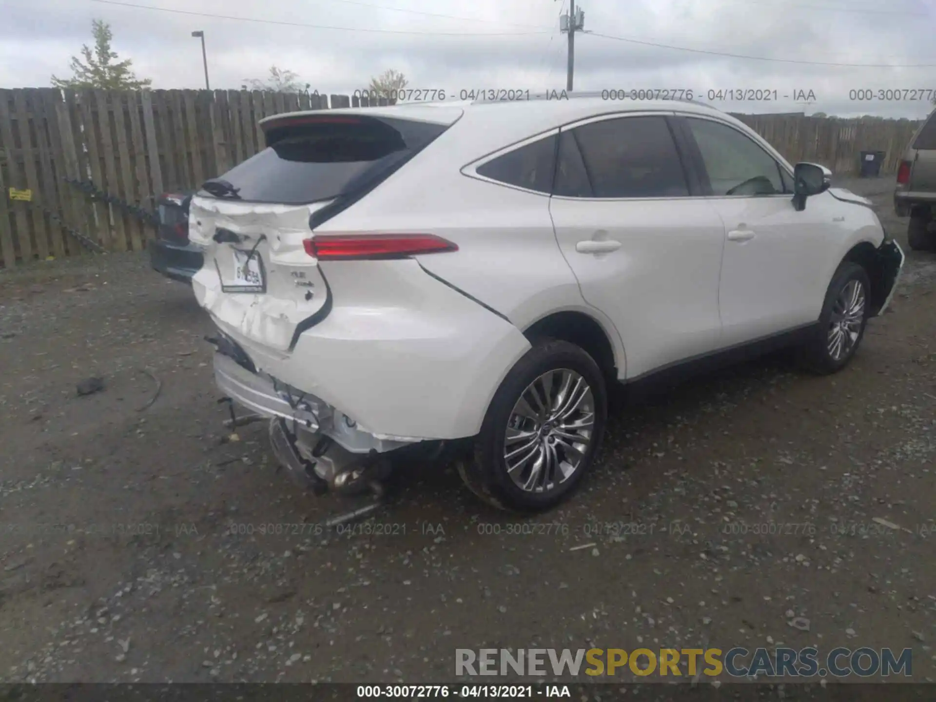 4 Photograph of a damaged car JTEAAAAHXMJ026712 TOYOTA VENZA 2021