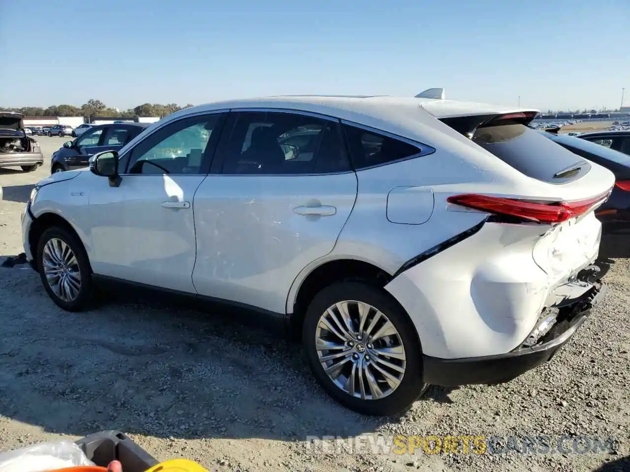 2 Photograph of a damaged car JTEAAAAHXMJ027150 TOYOTA VENZA 2021