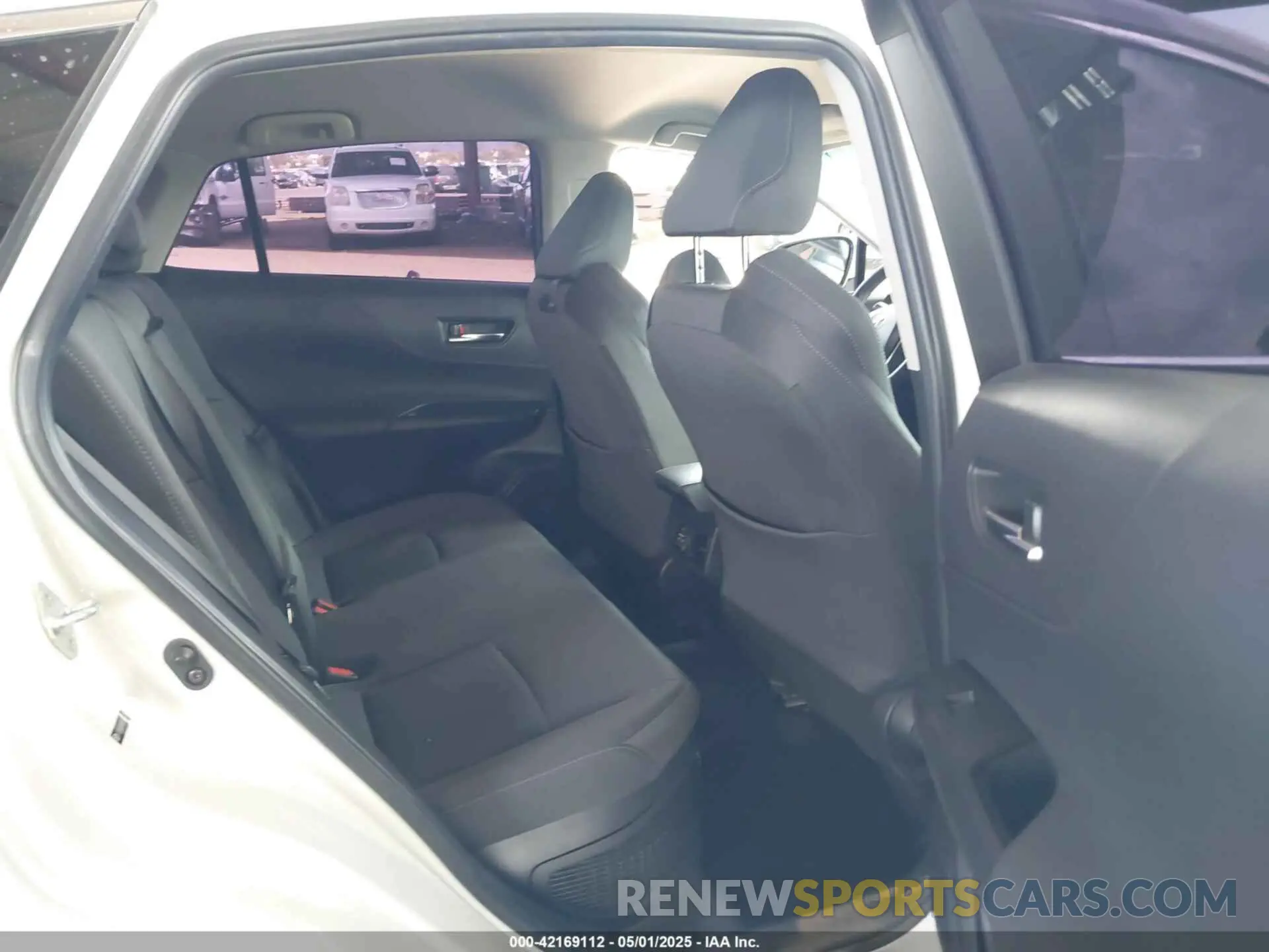 8 Photograph of a damaged car JTEAAAAHXMJ028332 TOYOTA VENZA 2021
