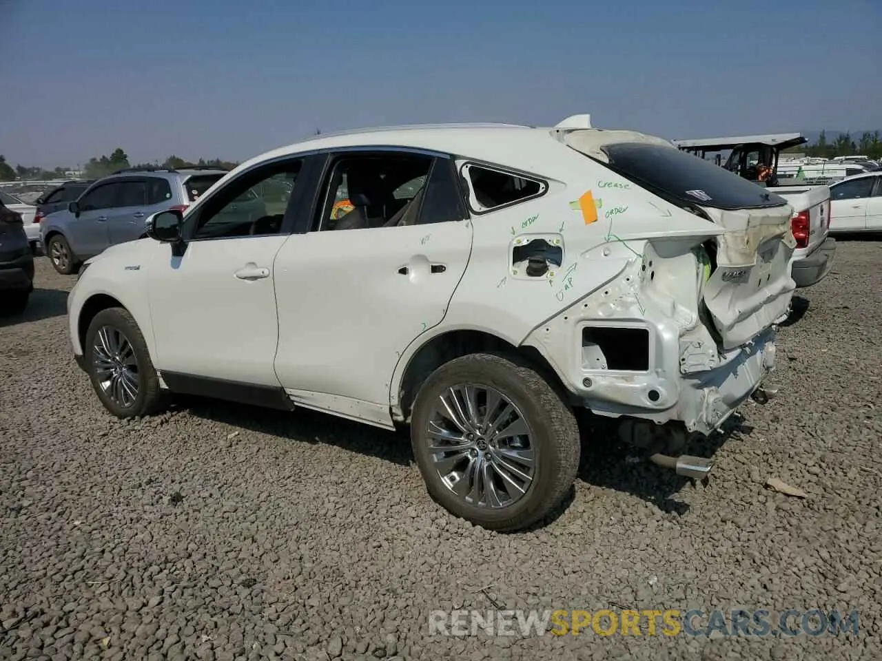 2 Photograph of a damaged car JTEAAAAHXMJ044336 TOYOTA VENZA 2021
