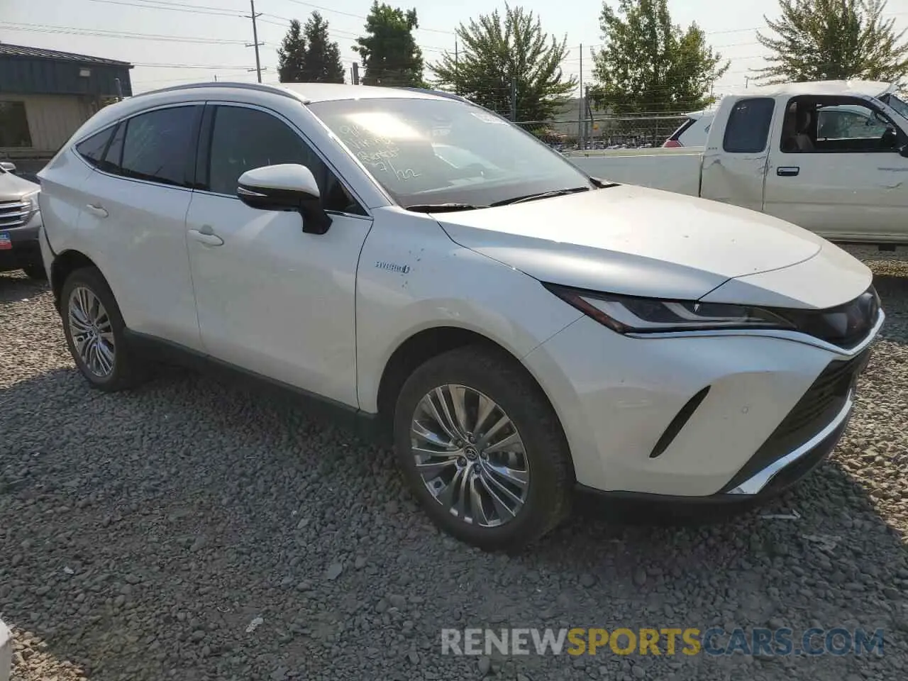 4 Photograph of a damaged car JTEAAAAHXMJ044336 TOYOTA VENZA 2021