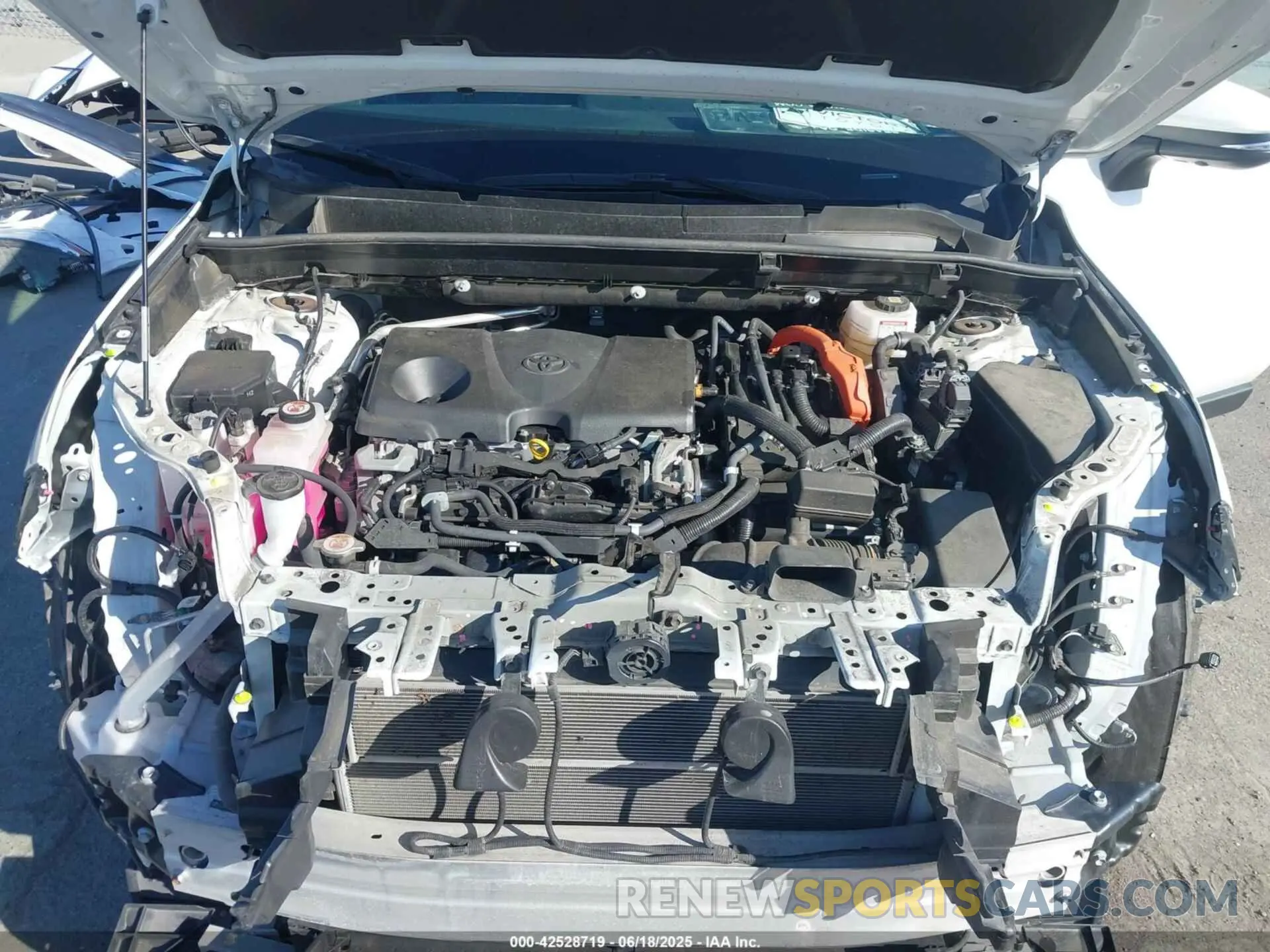 10 Photograph of a damaged car JTEAAAAHXMJ048998 TOYOTA VENZA 2021