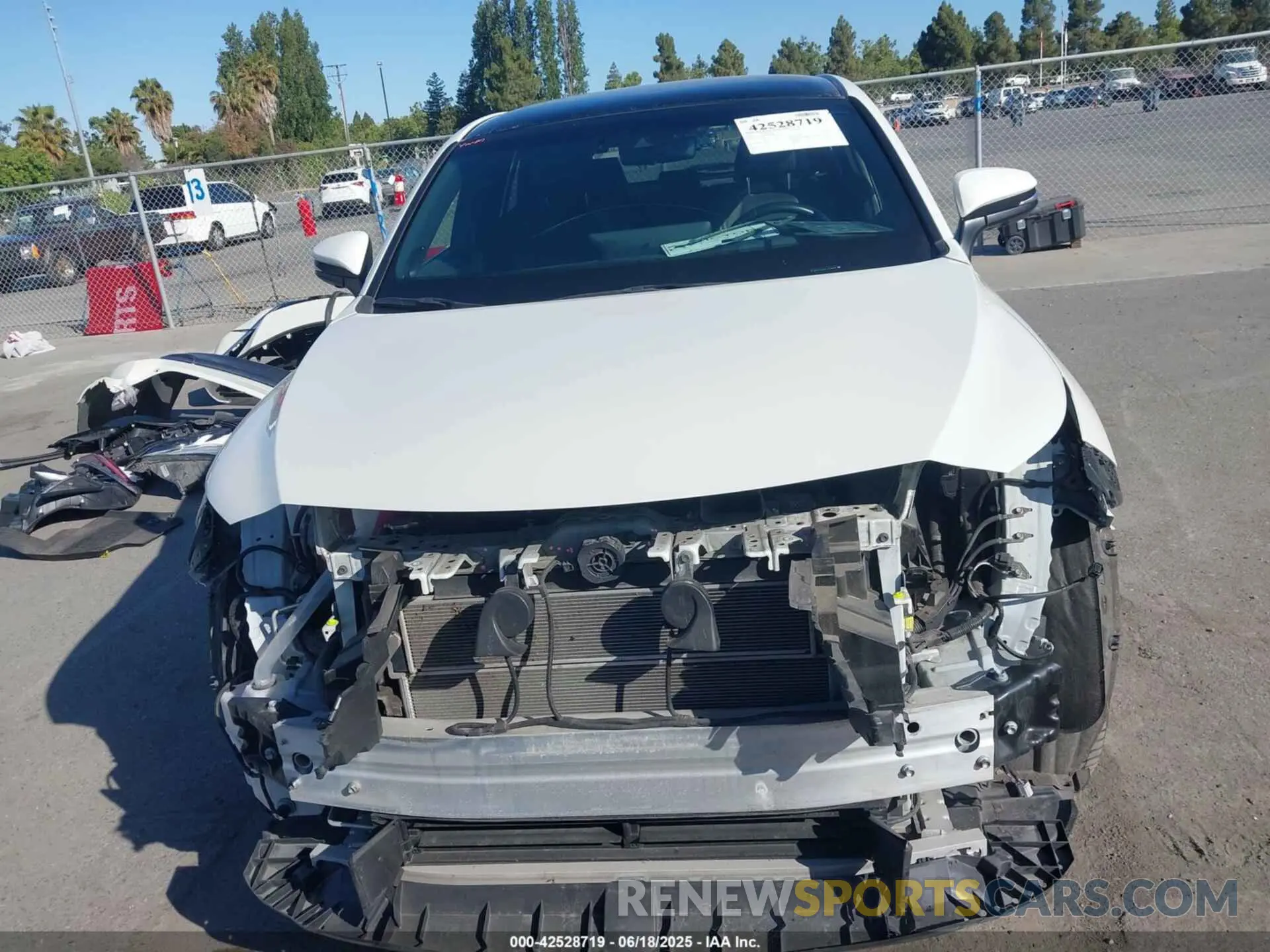 6 Photograph of a damaged car JTEAAAAHXMJ048998 TOYOTA VENZA 2021