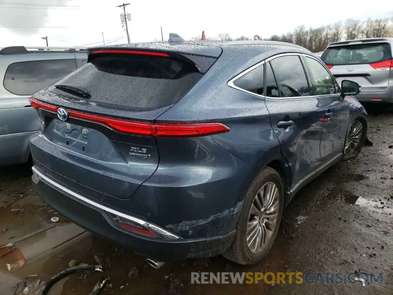 4 Photograph of a damaged car JTEAAAAHXMJ061718 TOYOTA VENZA 2021