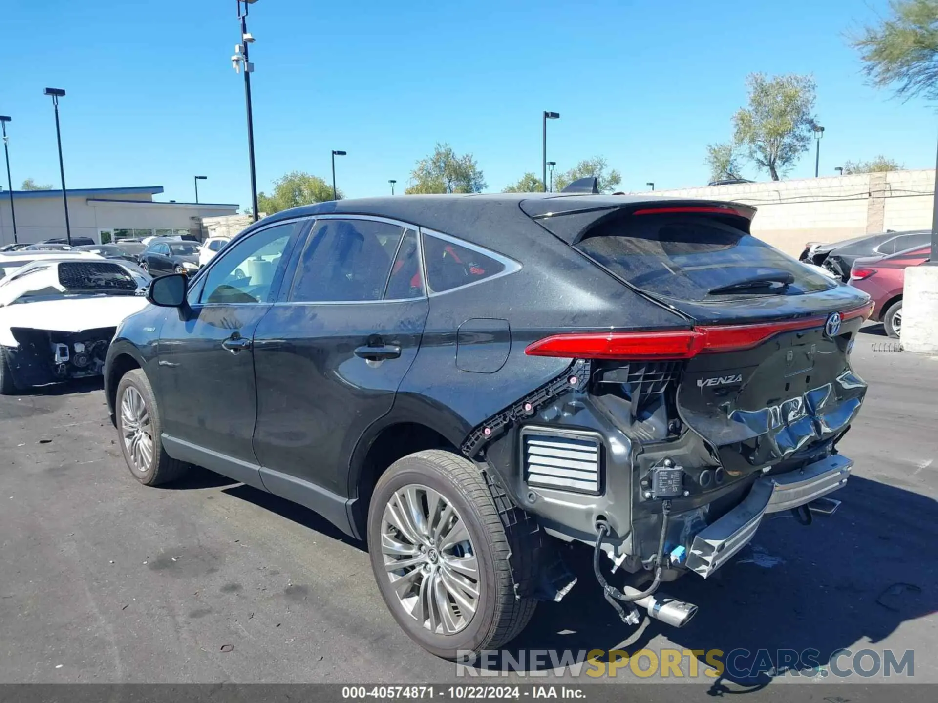 3 Photograph of a damaged car JTEAAAAHXMJ066353 TOYOTA VENZA 2021