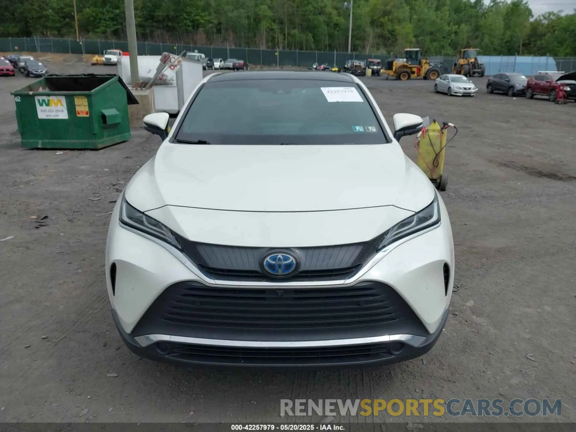 12 Photograph of a damaged car JTEAAAAHXMJ068829 TOYOTA VENZA 2021