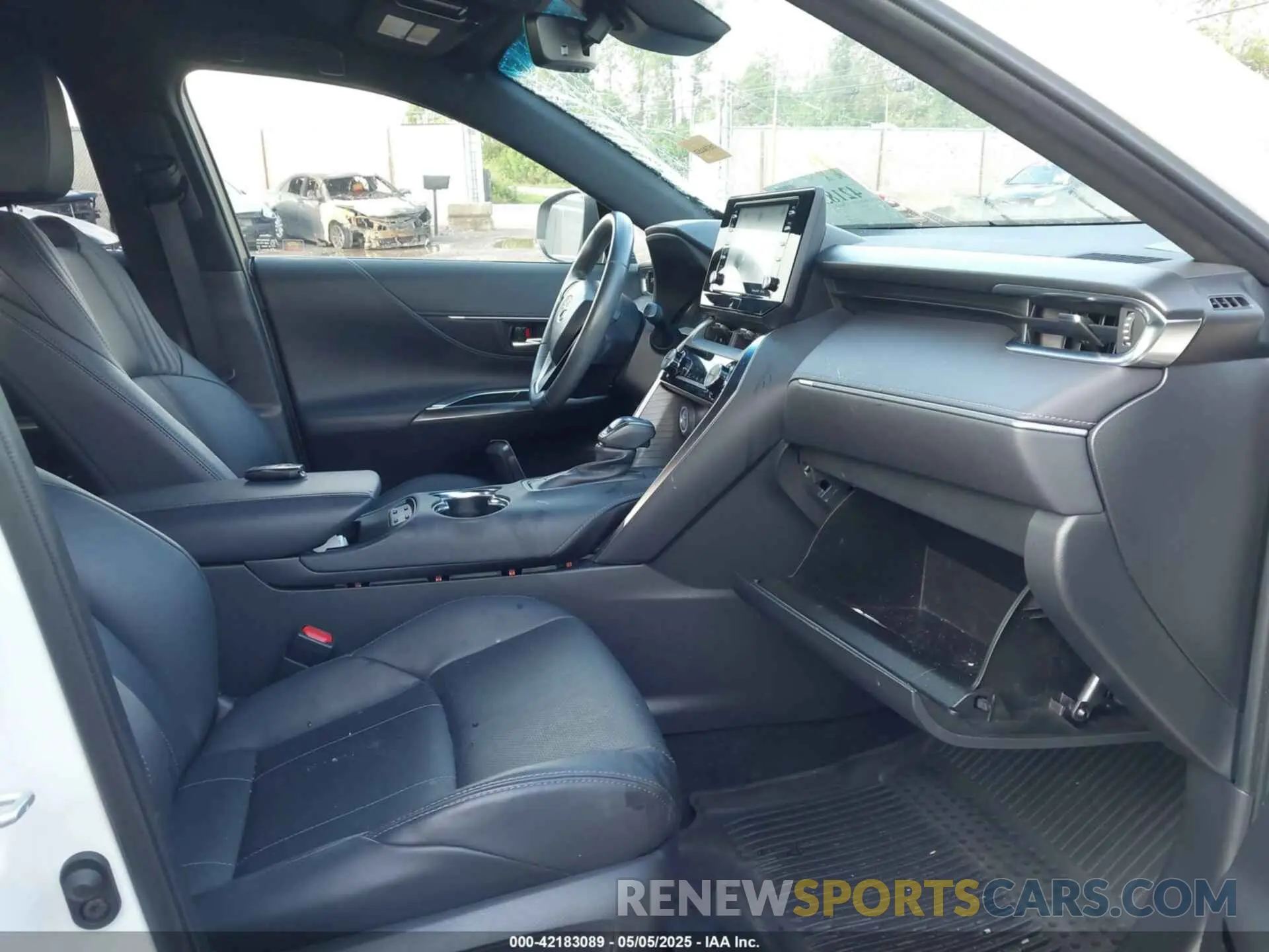 5 Photograph of a damaged car JTEAAAAHXMJ071410 TOYOTA VENZA 2021