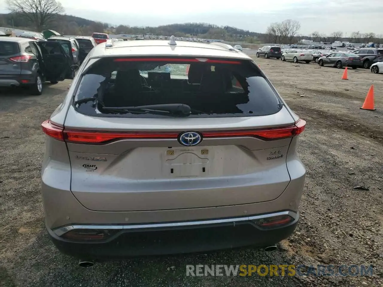 6 Photograph of a damaged car JTEAAAAHXMJ086618 TOYOTA VENZA 2021