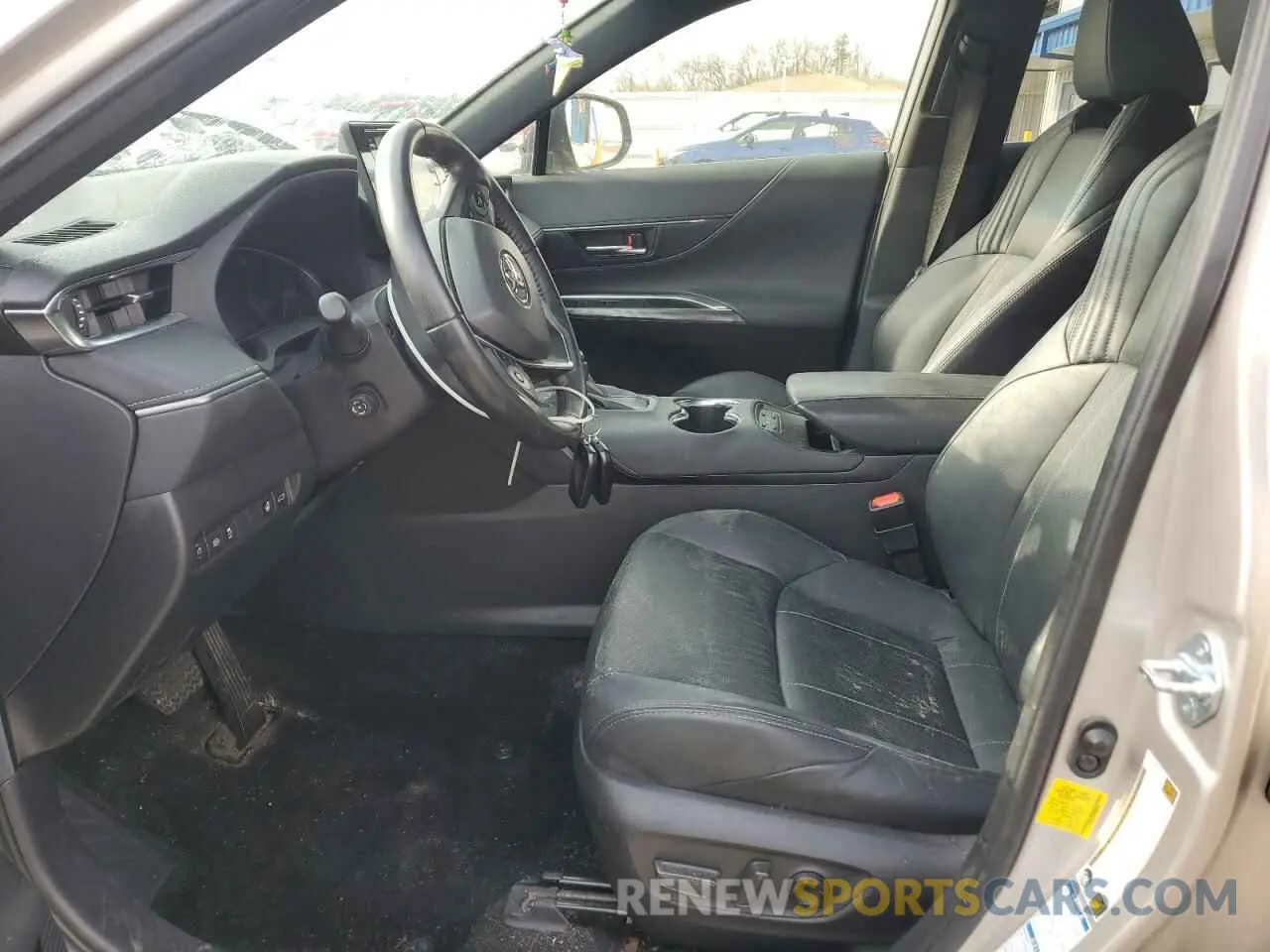 7 Photograph of a damaged car JTEAAAAHXMJ086618 TOYOTA VENZA 2021