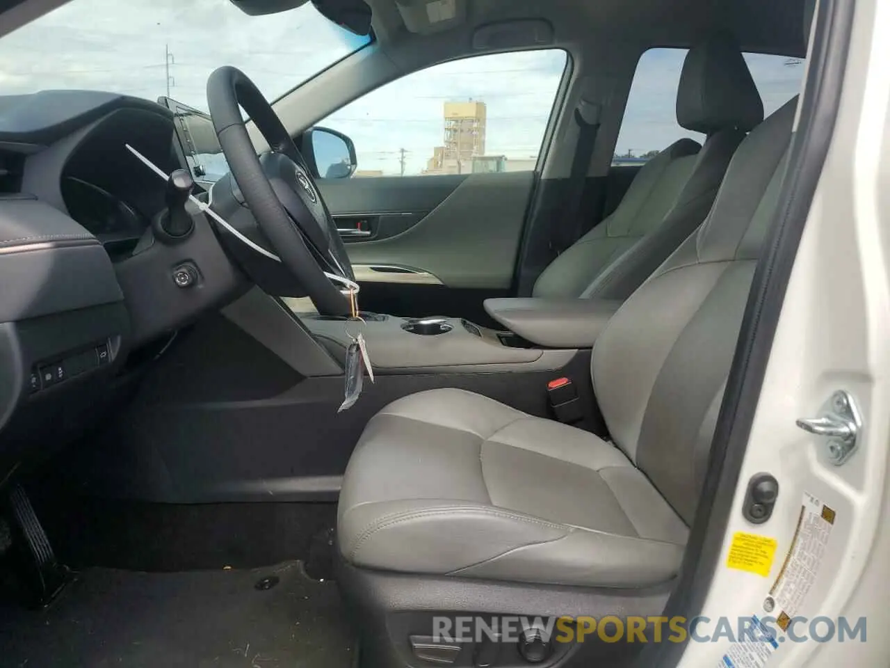7 Photograph of a damaged car JTEAAAAH0NJ099640 TOYOTA VENZA 2022
