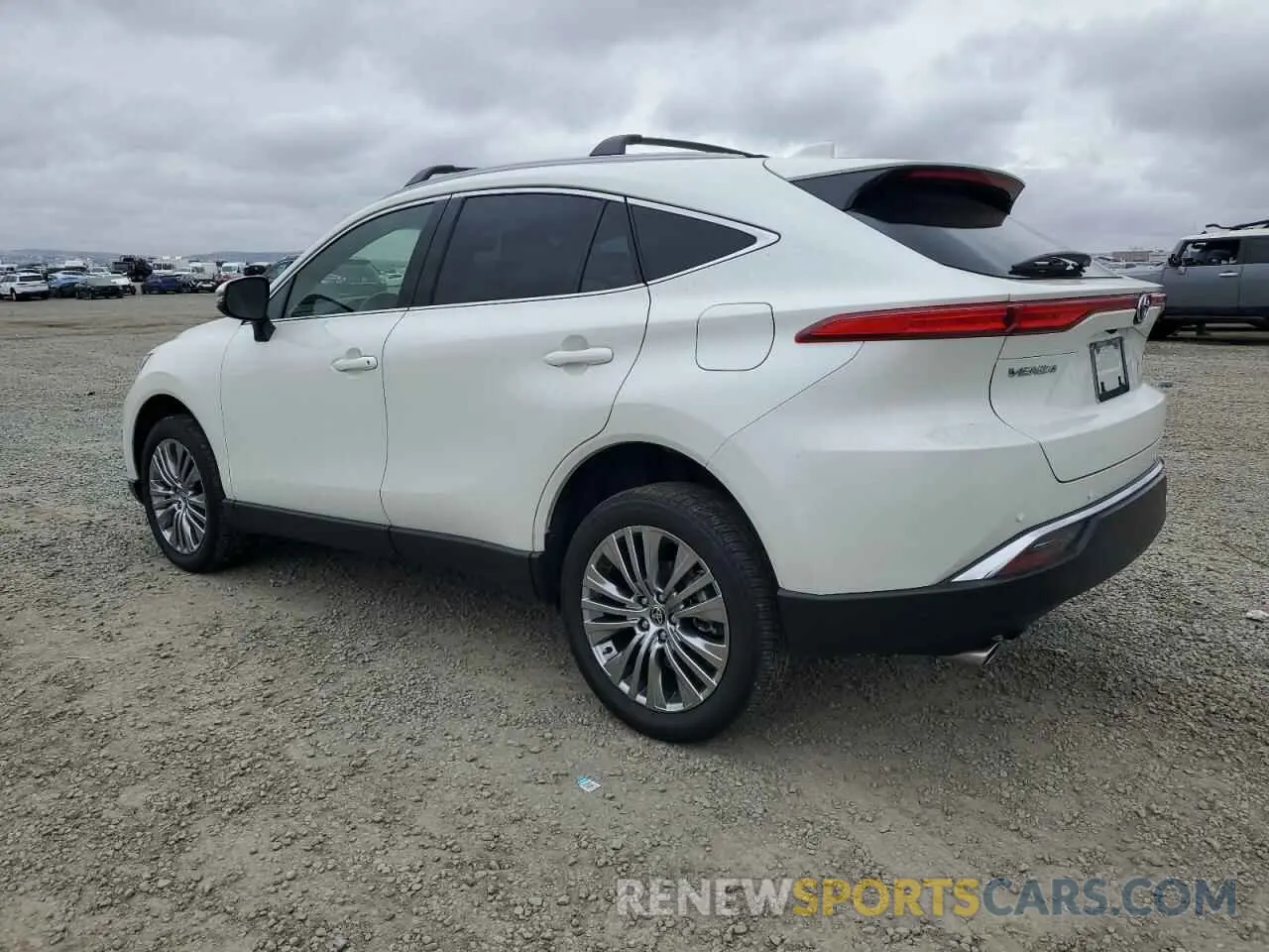2 Photograph of a damaged car JTEAAAAH0NJ114265 TOYOTA VENZA 2022
